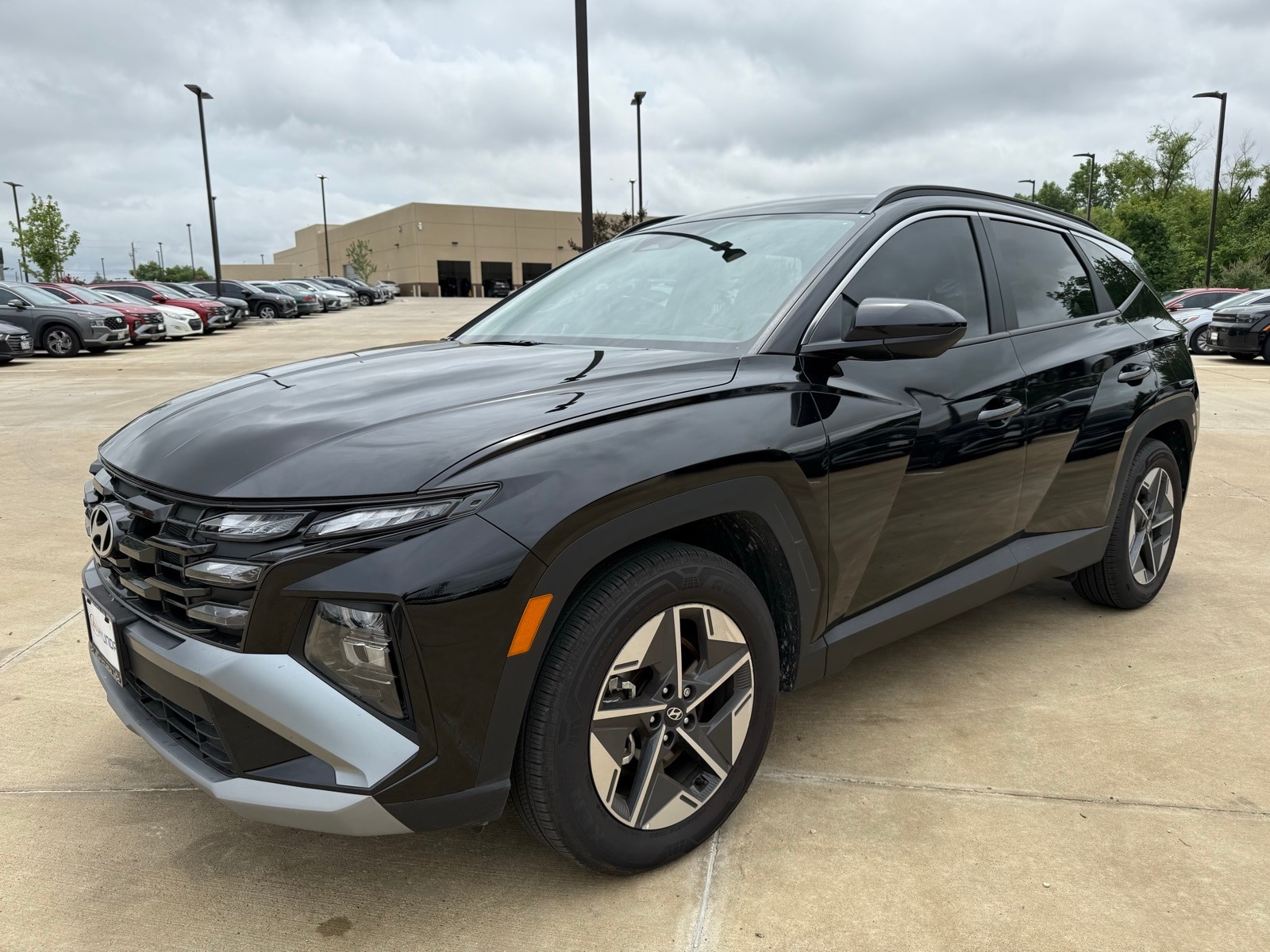 Certified 2025 Hyundai Tucson SEL with VIN 3KMJB3DE3SE005397 for sale in Carrollton, TX