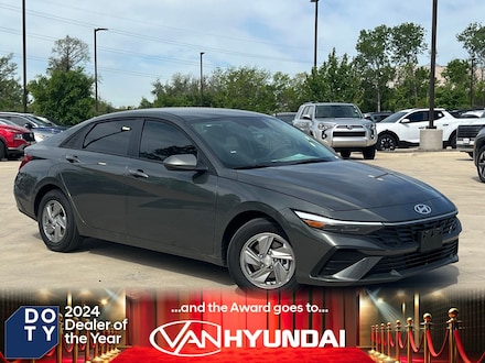 2026 Hyundai Elantra SE Sedan