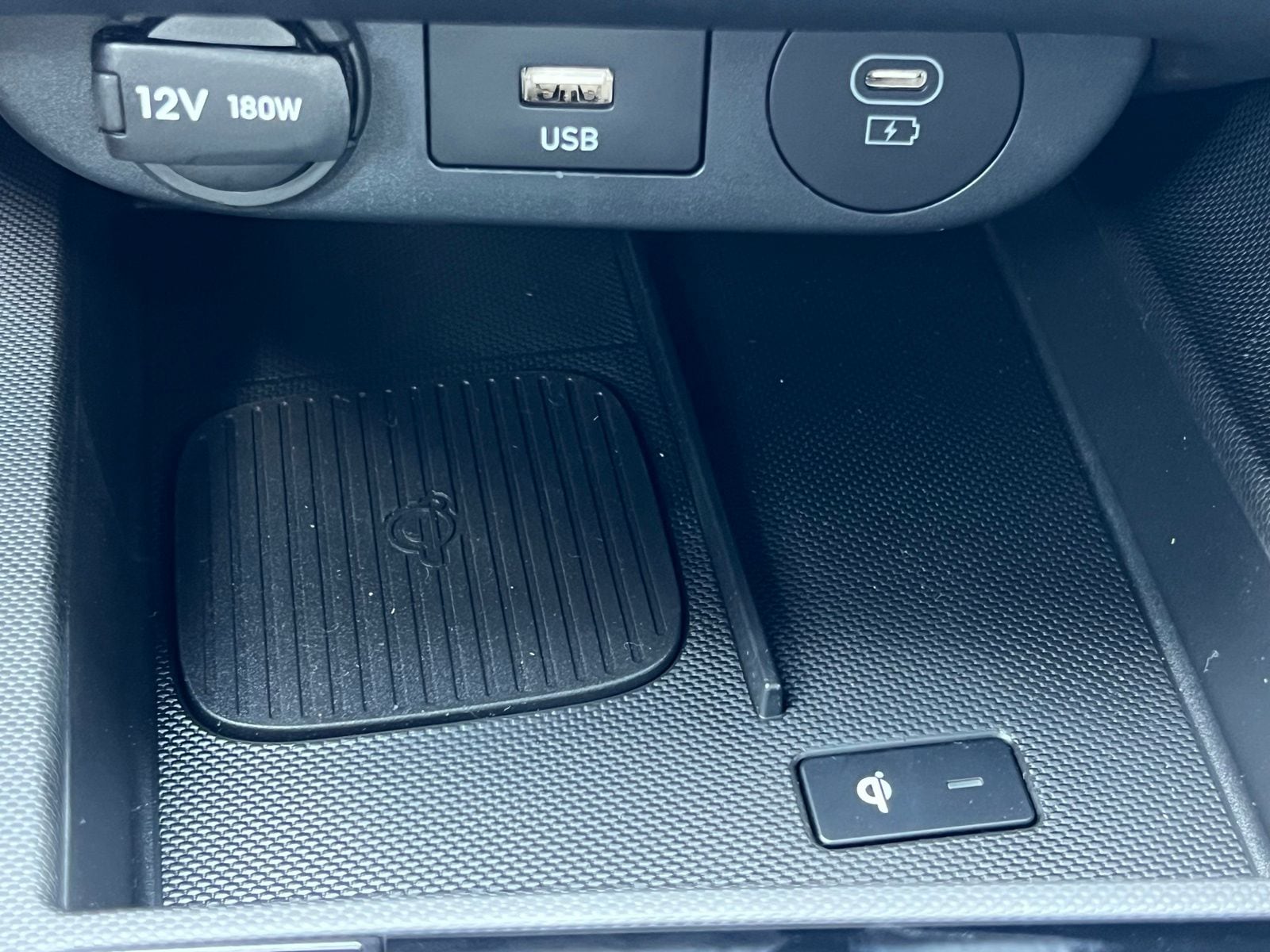 2025 Hyundai Elantra Blue - Photo 31