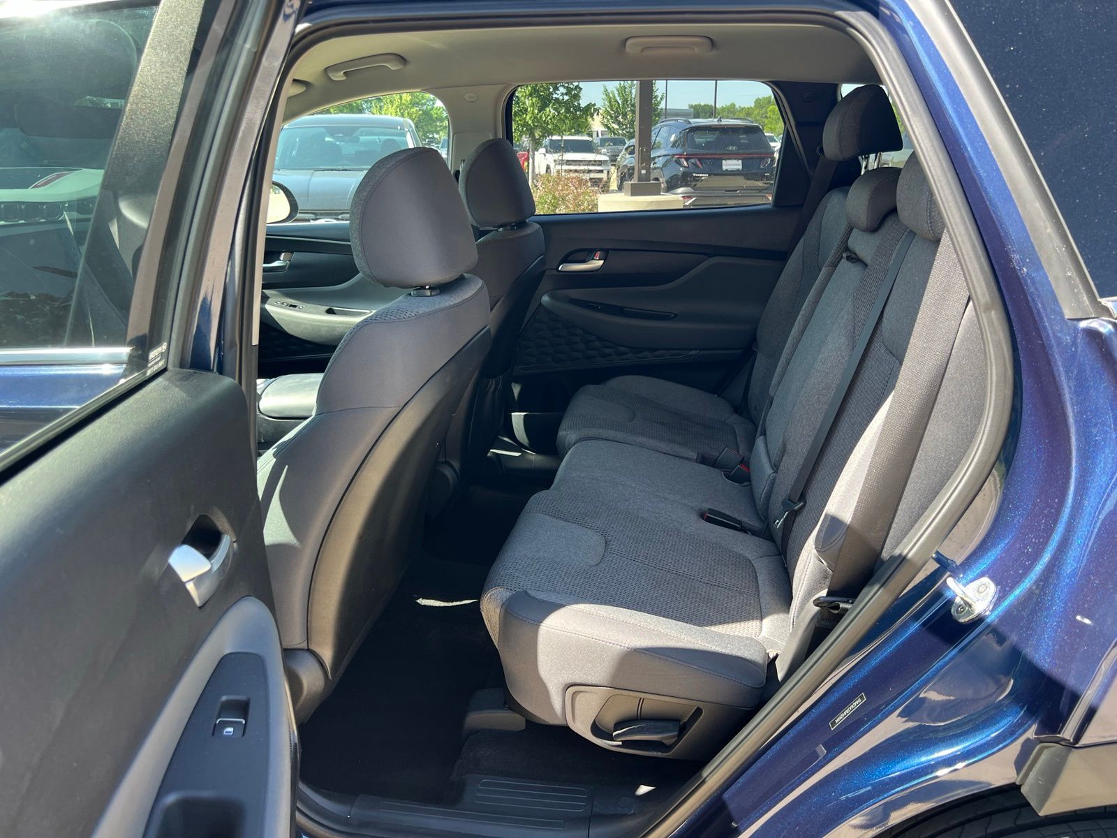 2021 Hyundai Santa Fe SE - Photo 16
