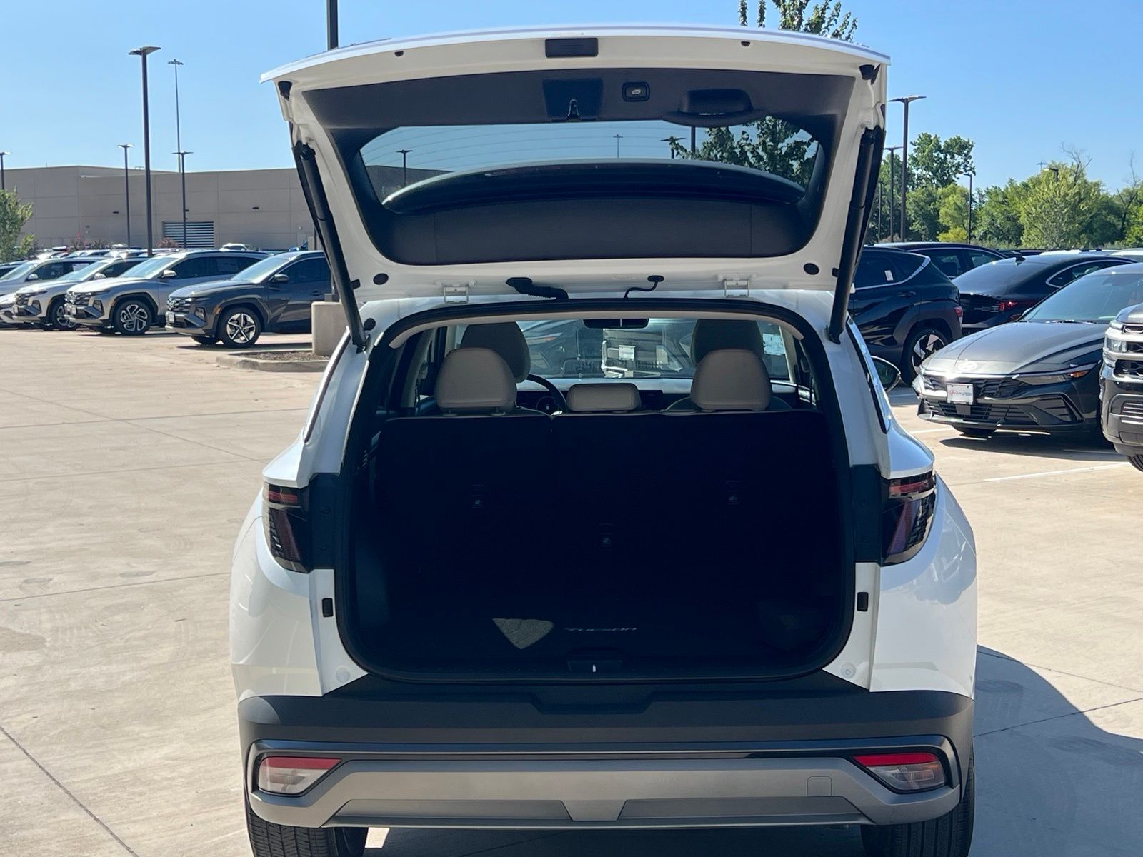 2025 Hyundai Tucson SEL Convenience - Photo 15