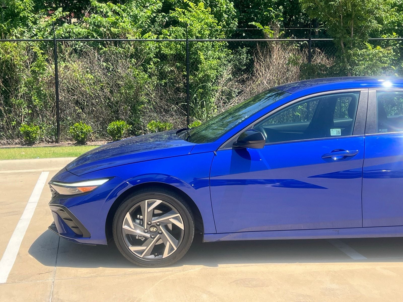 2025 Hyundai Elantra SEL - Photo 6