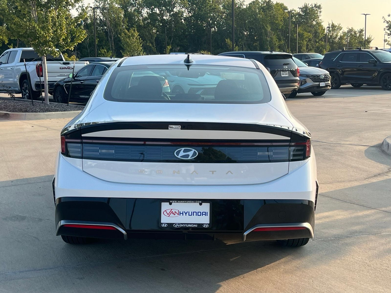 2026 Hyundai Sonata SEL - Photo 10