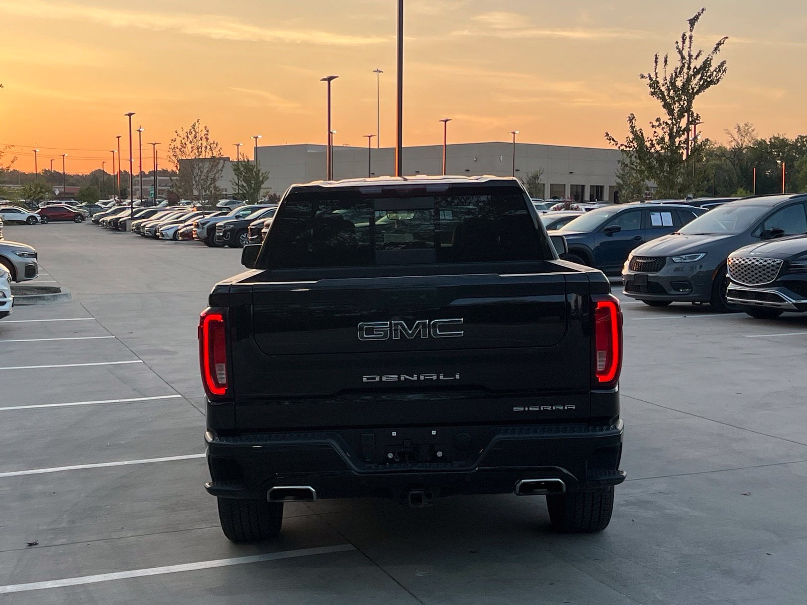 Used 2024 Onyx Black GMC Denali Ultimate image 11