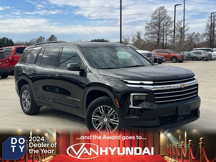 2025 Chevrolet Traverse LT SUV