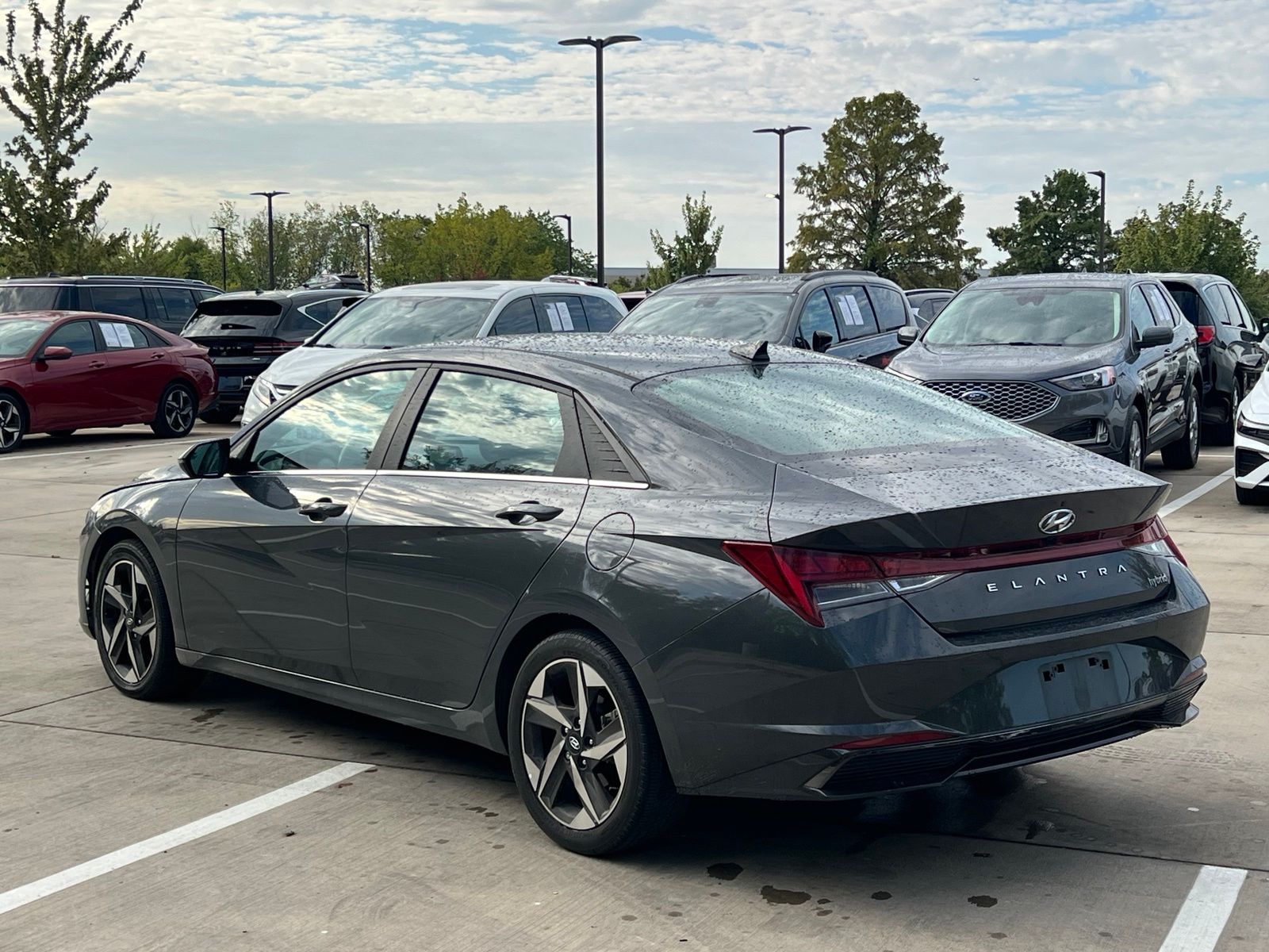 2023 Hyundai Elantra Limited - Photo 9