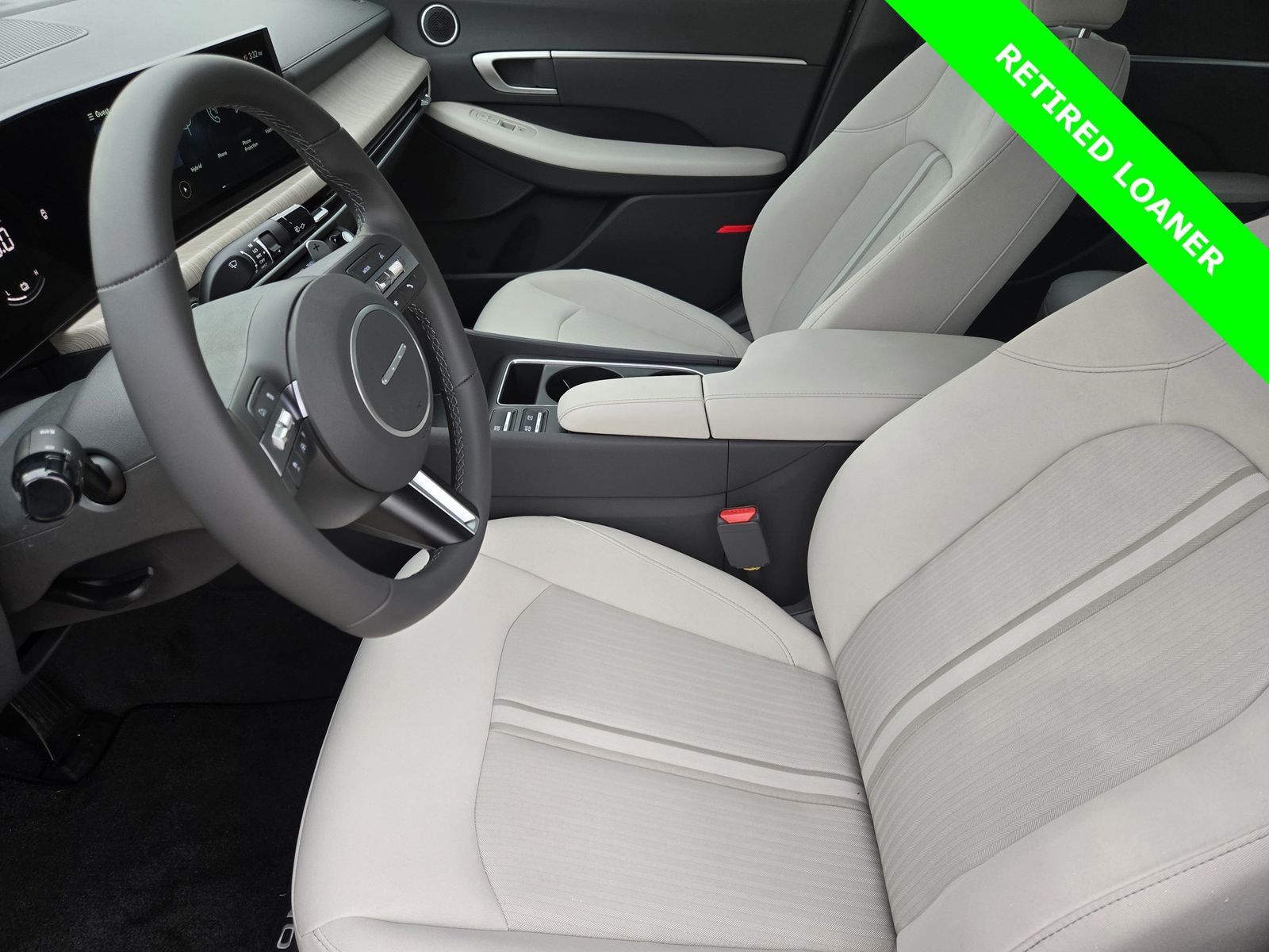 2025 Hyundai Sonata Hybrid SEL - Photo 9