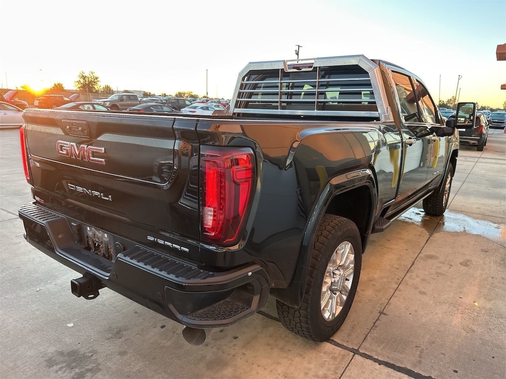 Used 2022 GMC Sierra 2500HD Denali Truck