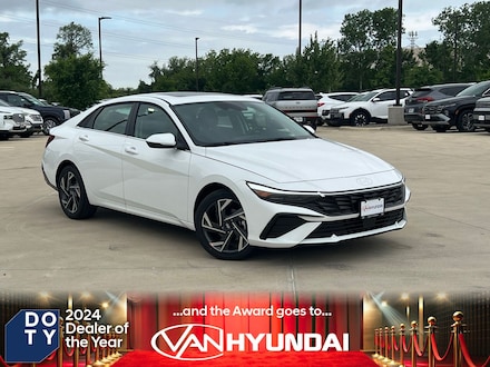 2026 Hyundai Elantra Limited Sedan