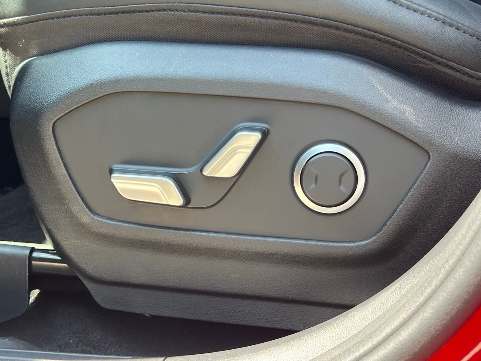 2025 Hyundai Santa Fe SEL - Photo 29