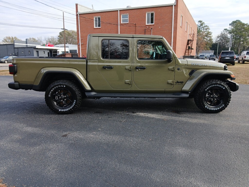 New 2025 Jeep Gladiator HIGH TIDE 4X4 Pickup