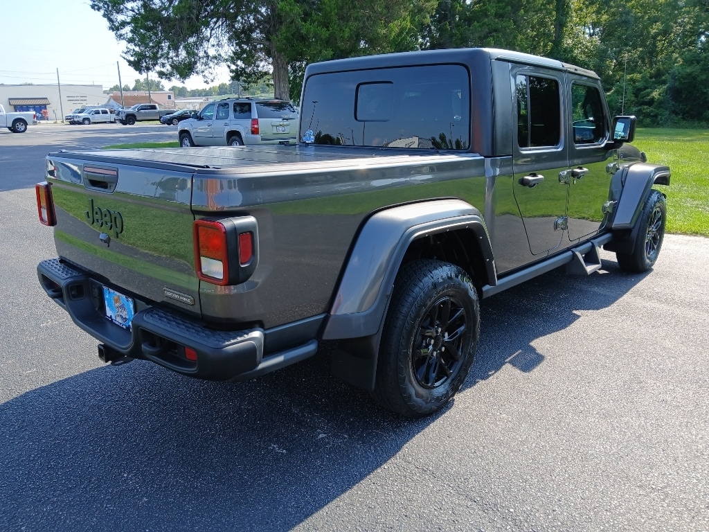 Used 2023 Jeep Gladiator Freedom Crew Cab