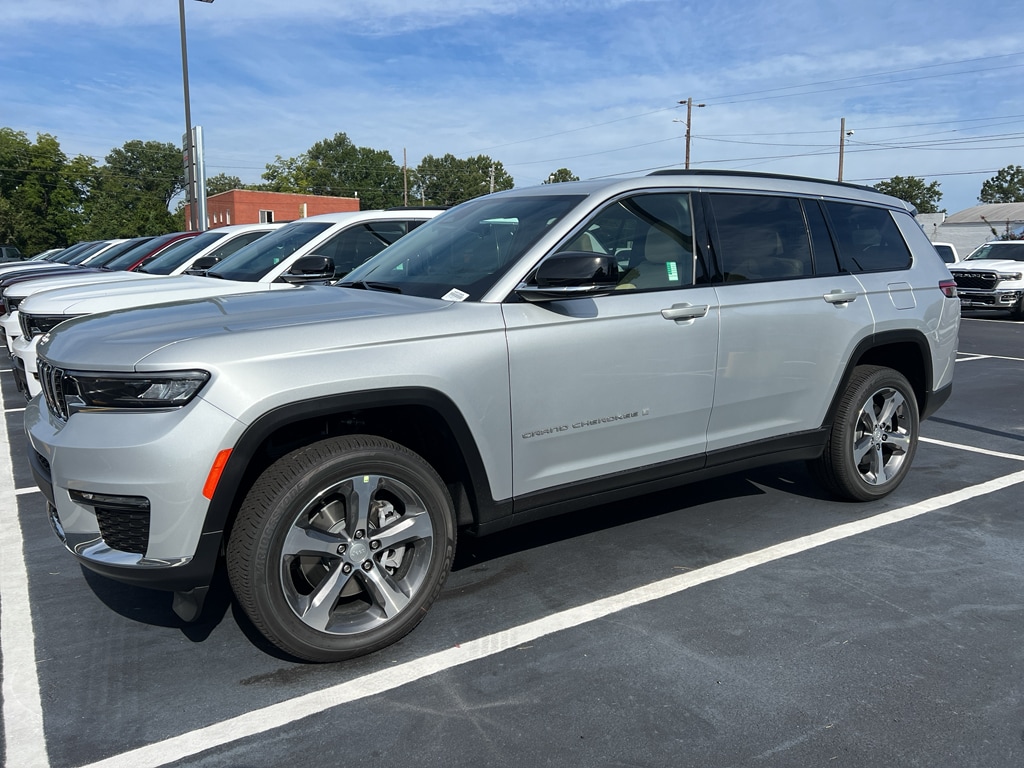 2025 Jeep Grand Cherokee L Limited - Photo 16