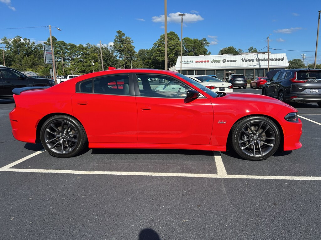 2023 Dodge Charger Scat Pack photo 2
