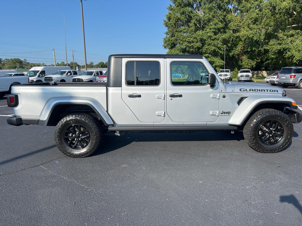 Used 2023 Jeep Gladiator Sport S with VIN 1C6HJTAG9PL572844 for sale in Whiteville, NC