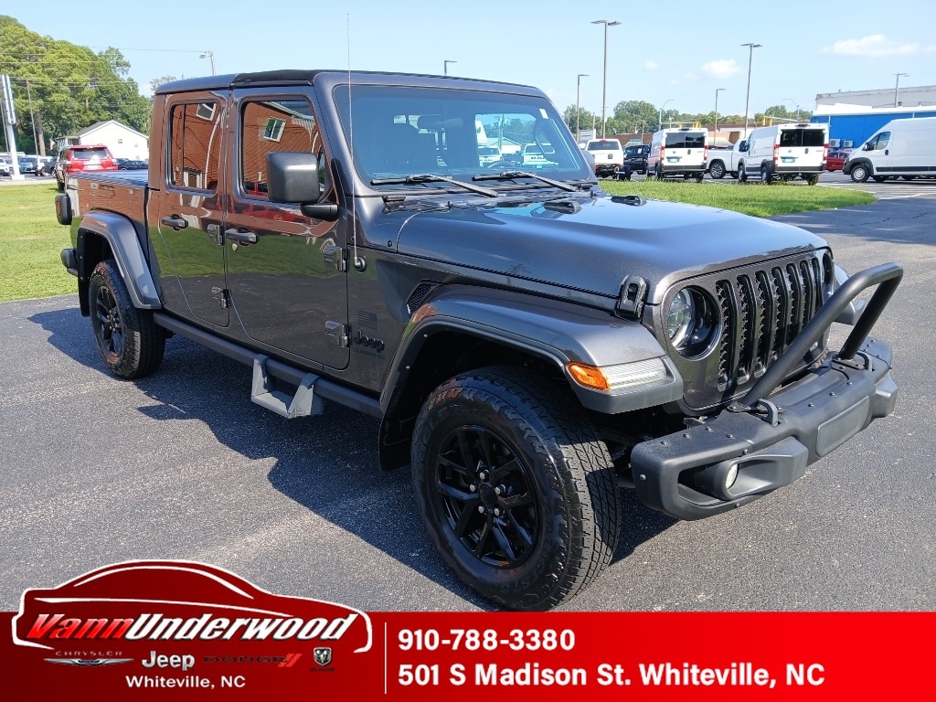 Used 2023 Jeep Gladiator Freedom Crew Cab