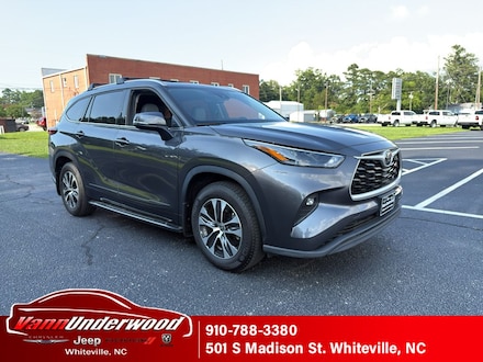 2022 Toyota Highlander XLE Nav SUV