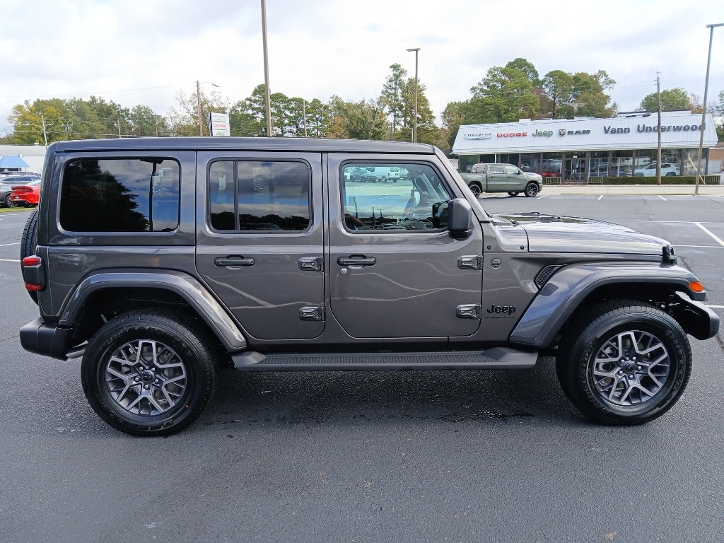 New 2026 Jeep Wrangler 4-DOOR SAHARA Sport Utility