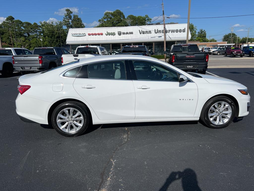 Used 2022 Chevrolet Malibu 1LT with VIN 1G1ZD5ST2NF105250 for sale in Whiteville, NC