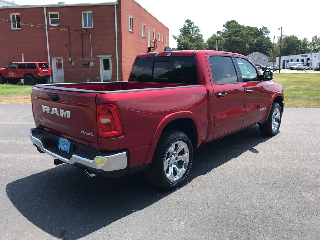 New 2026 Ram 1500 BIG HORN CREW CAB 4X4 5'7 BOX Pickup