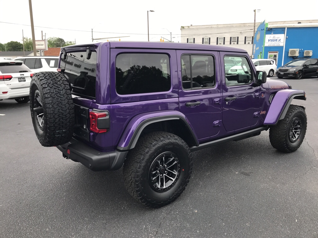 New 2026 Jeep Wrangler 4-DOOR RUBICON X Sport Utility