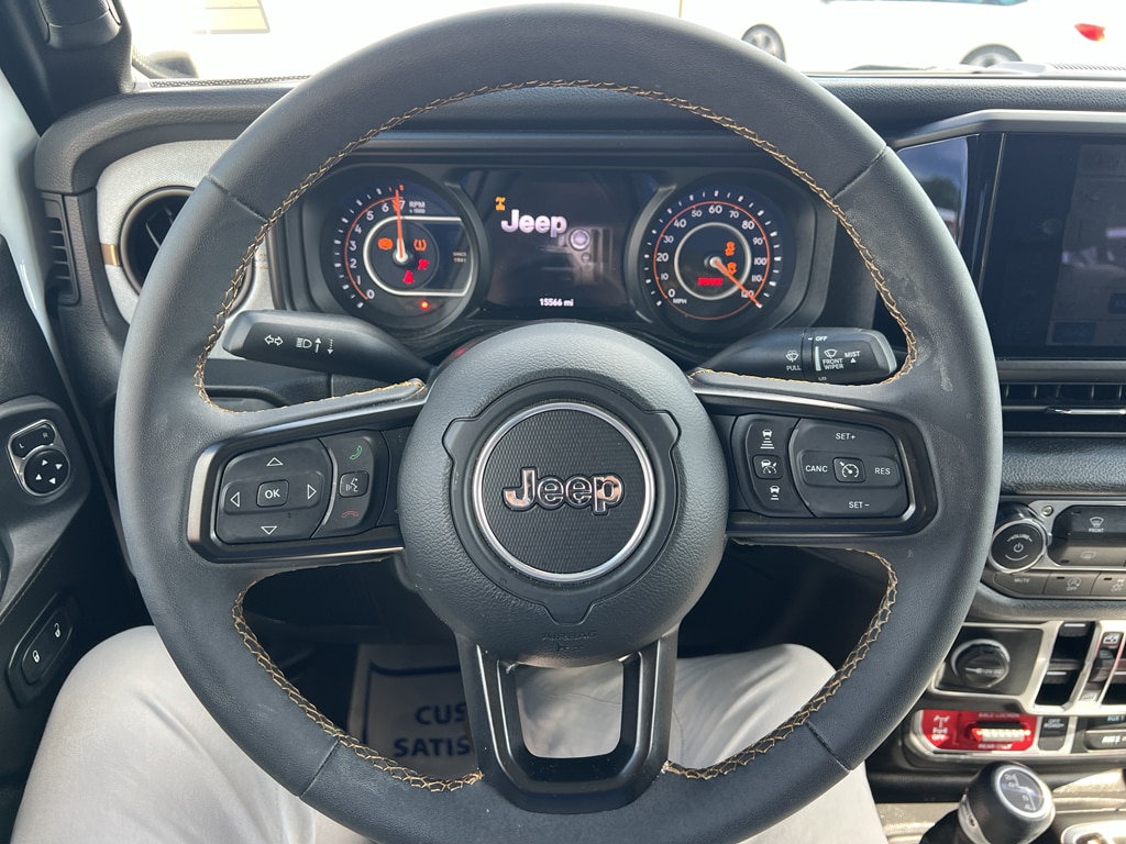 View 25