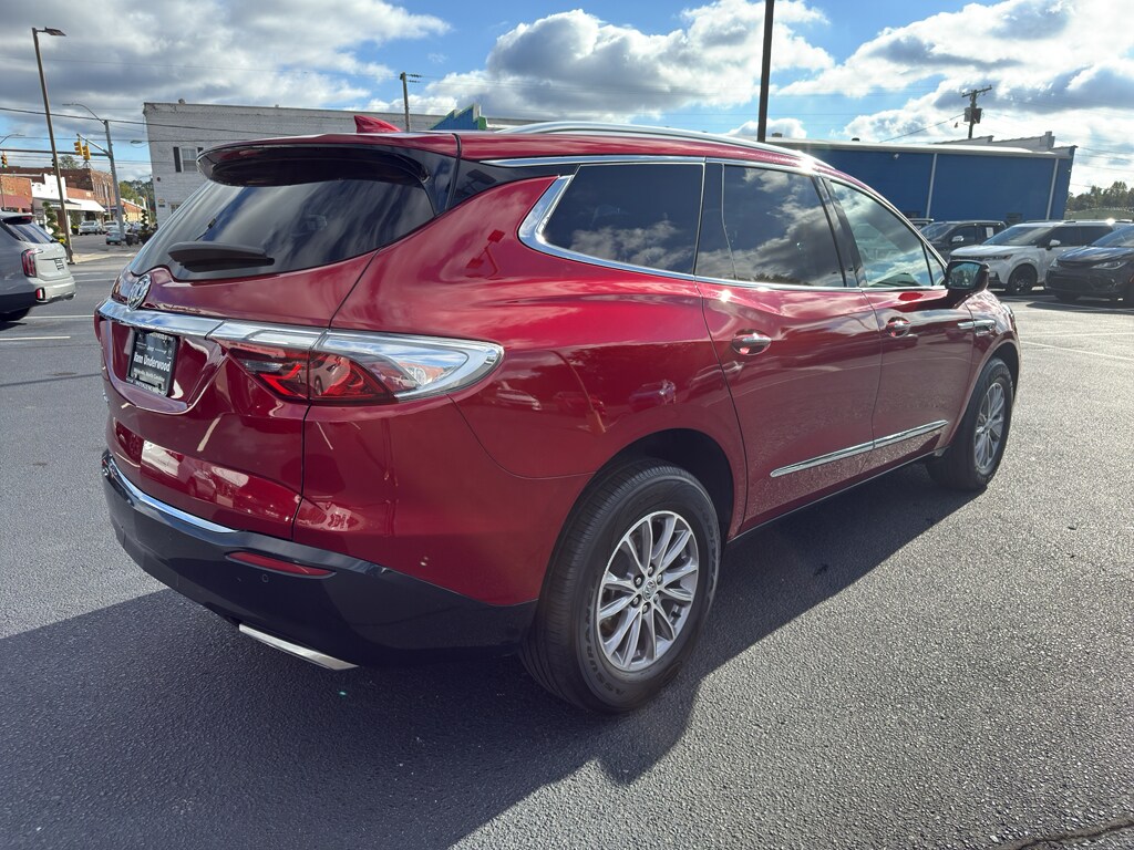 2024 Buick Enclave Premium photo 3
