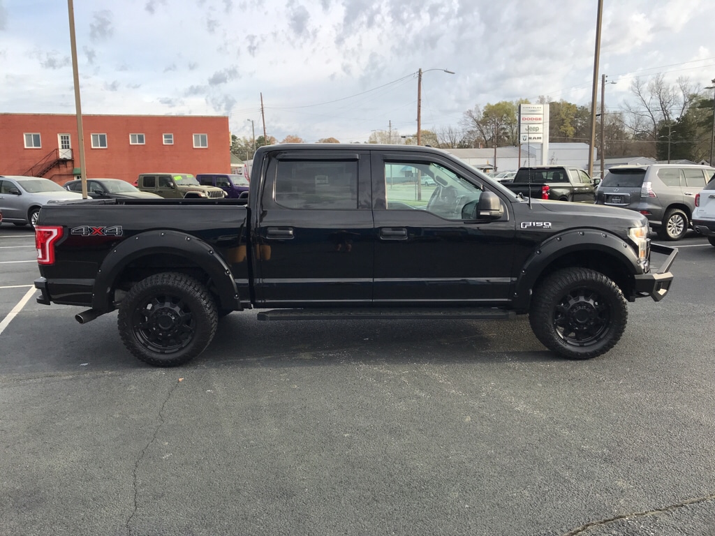 Used 2017 Ford F-150 XLT Crew Cab