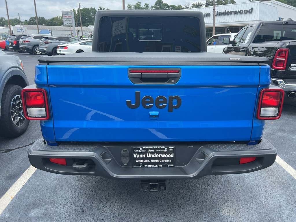 2023 Jeep Gladiator Sport S photo 3