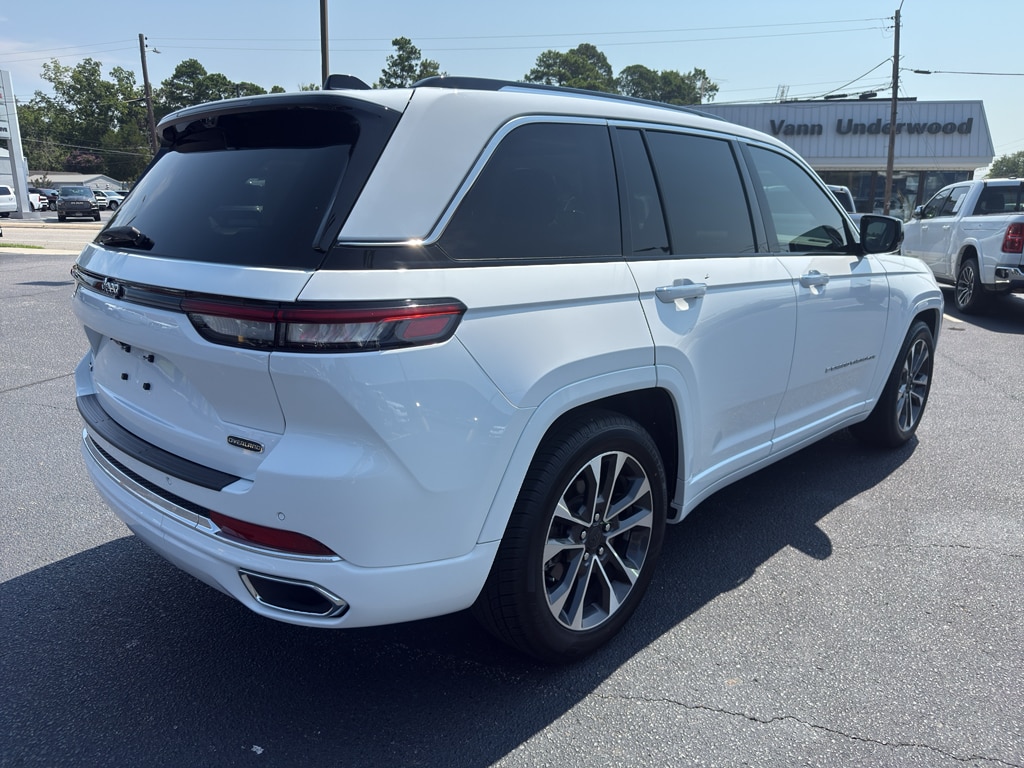 Used 2023 Jeep Grand Cherokee Overland Sport Utility