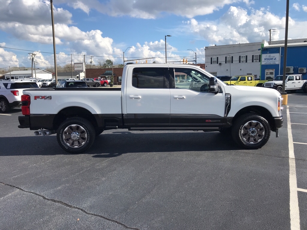 Used 2024 Ford F-250 King Ranch SD Crew Cab