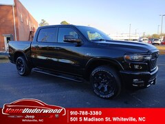 2026 Ram 1500 BIG HORN CREW CAB 4X4 5'7 BOX Pickup