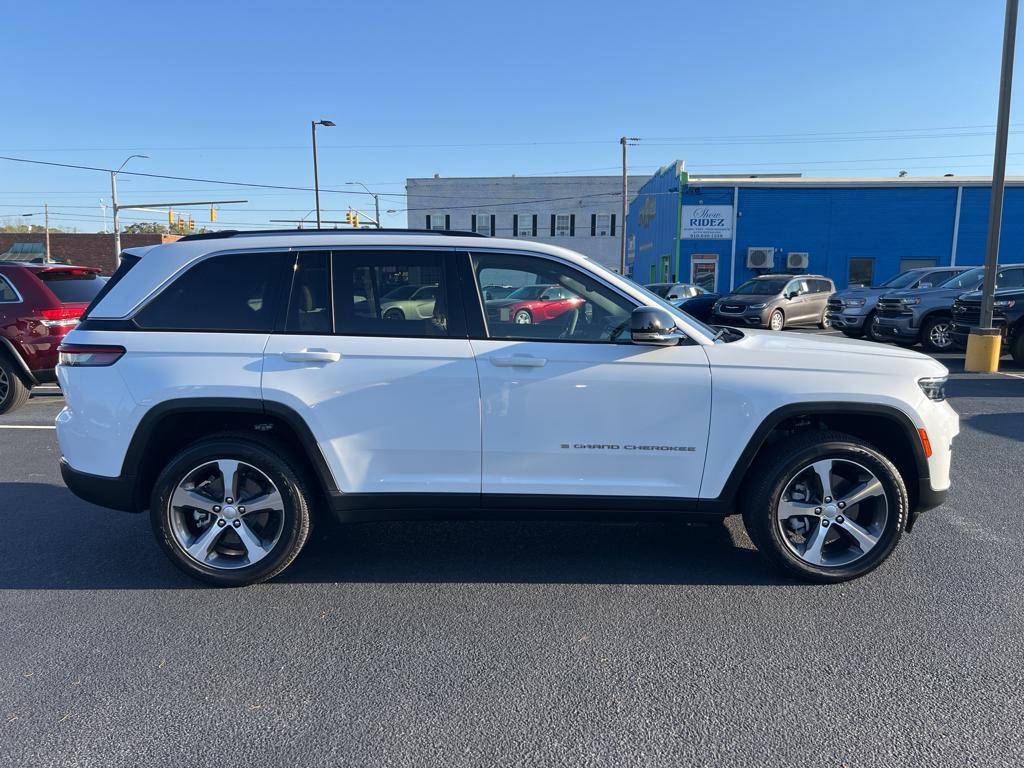 Used 2022 Jeep Grand Cherokee 4xe with VIN 1C4RJYB64N8749445 for sale in Whiteville, NC