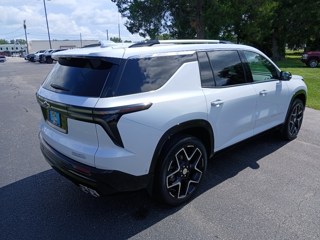 Used 2026 Chevrolet Traverse FWD High Country Sport Utility