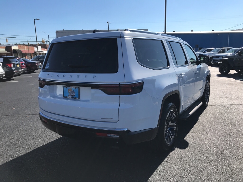 Used 2024 Jeep Wagoneer Series II Sport Utility