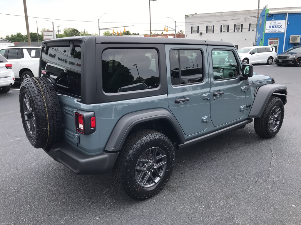 New 2026 Jeep Wrangler 4-DOOR SPORT S Sport Utility