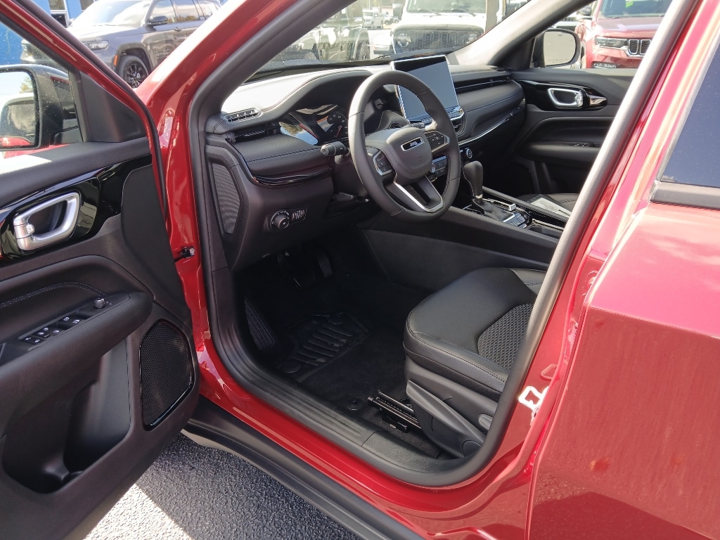 2026 Jeep Compass Altitude - Photo 8