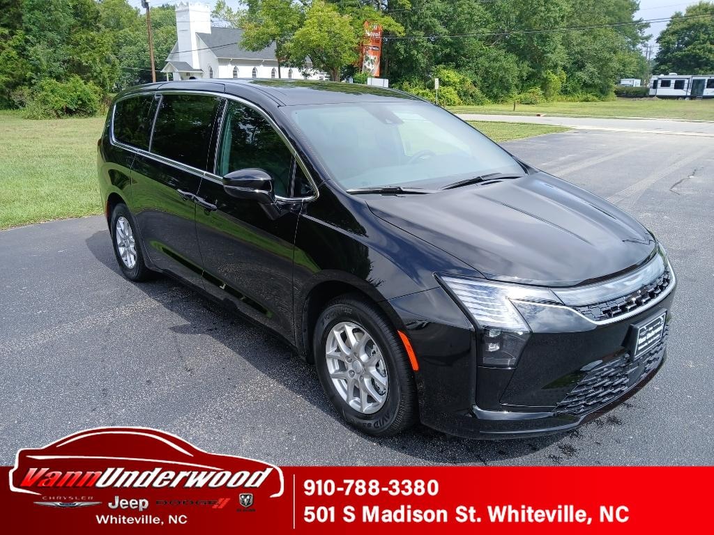 New 2027 Chrysler Pacifica SELECT Passenger Van