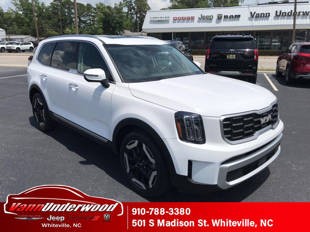 2025 Kia Telluride S AWD's photo