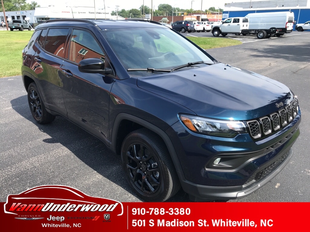 New 2026 Jeep Compass LATITUDE ALTITUDE 4X4 Sport Utility
