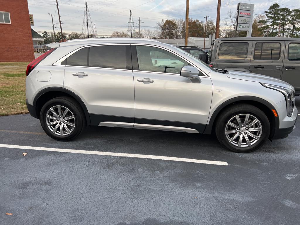 Used 2021 Cadillac XT4 Premium Luxury with VIN 1GYFZDR4XMF052035 for sale in Whiteville, NC