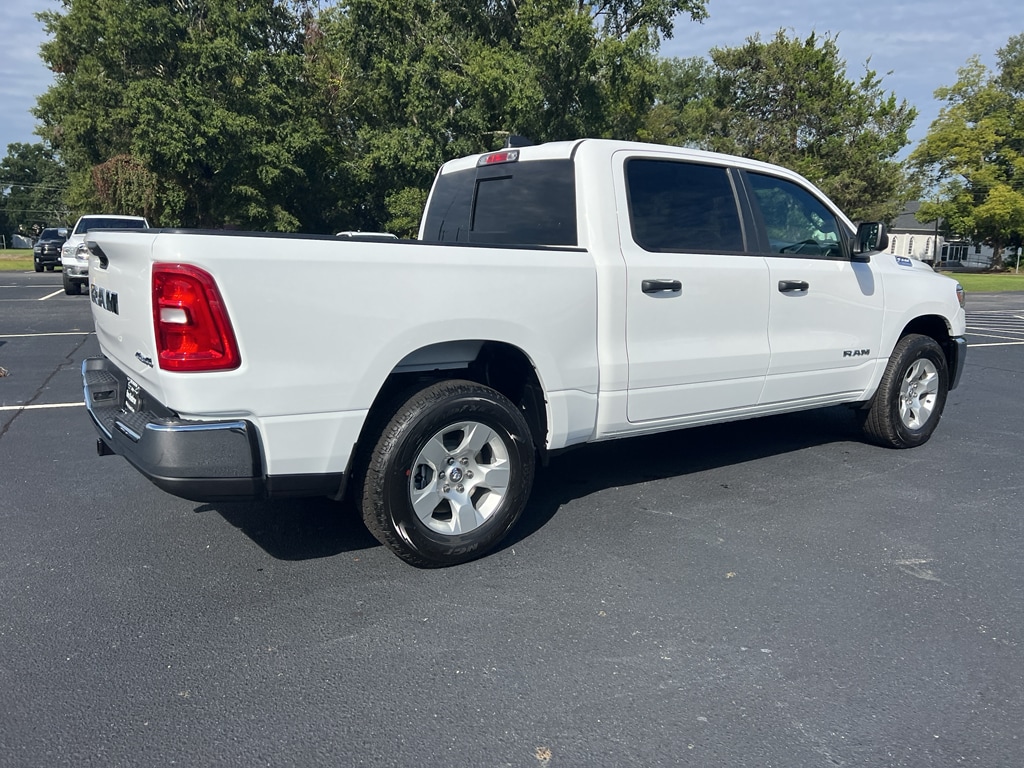 New 2025 Ram 1500 TRADESMAN CREW CAB 4X4 5'7 BOX Pickup