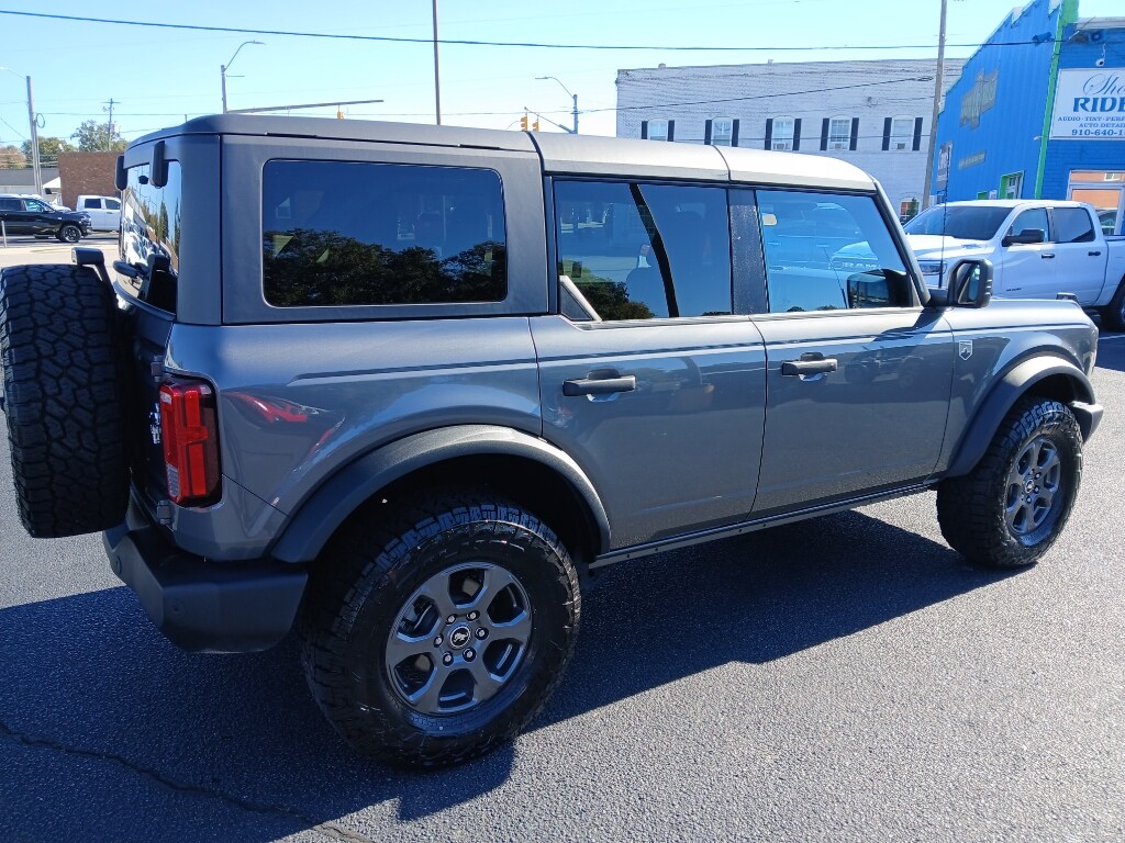 2025 Ford Bronco Big Bend photo 3