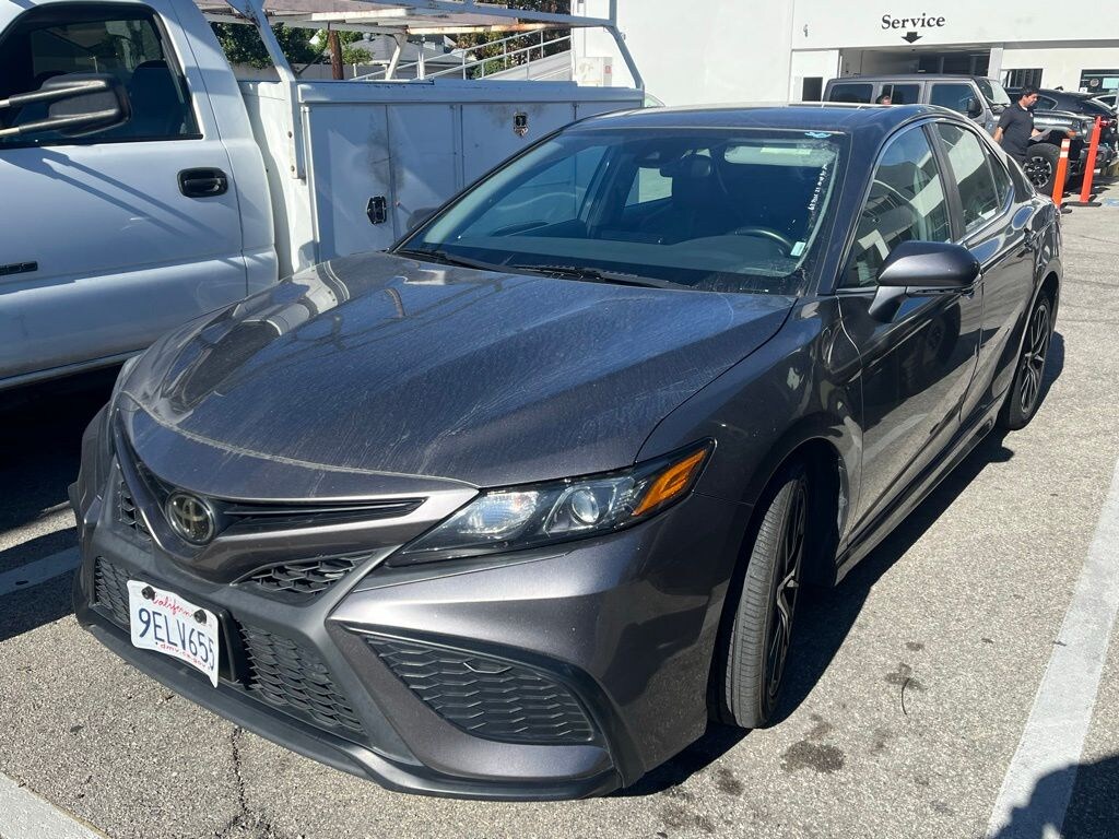 Used 2023 Toyota Camry SE Sedan
