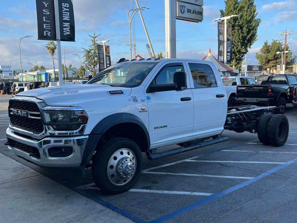 2022 Ram 5500 Tradesman SLT Laramie Limited photo 2