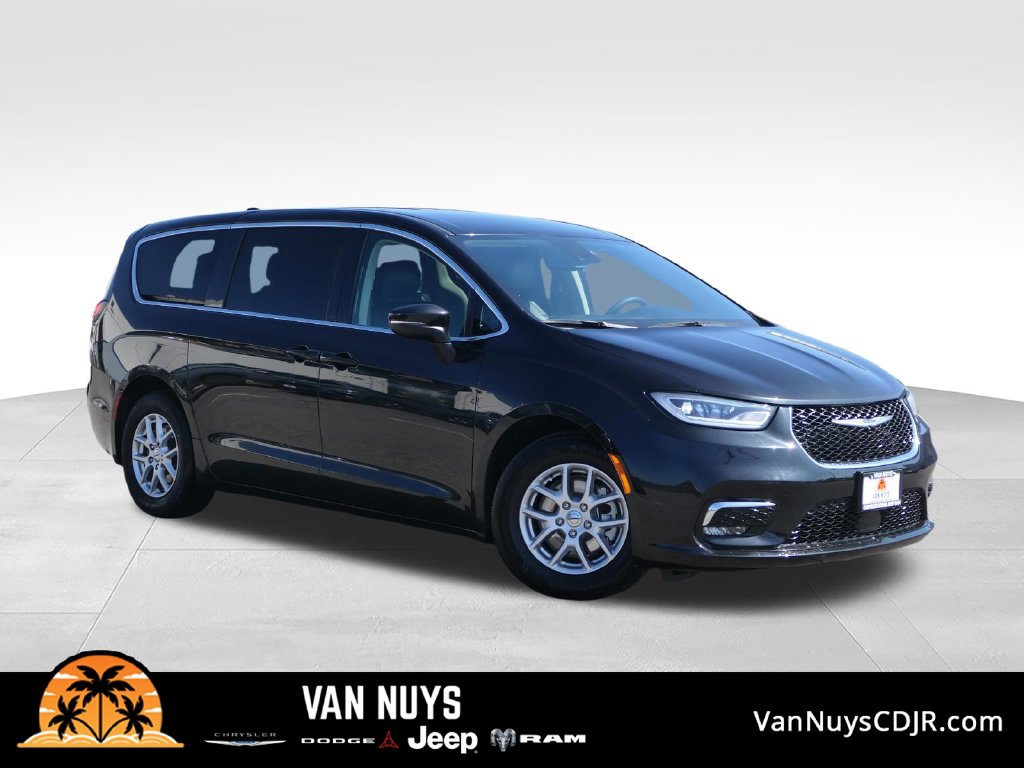 2023 Chrysler Pacifica
