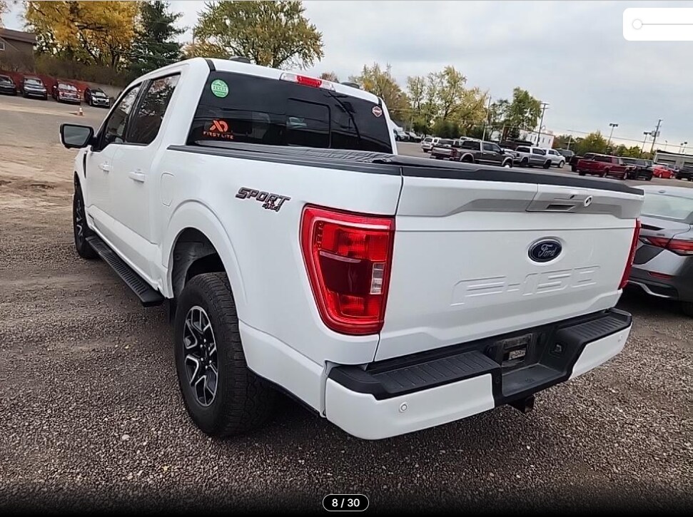 2023 Ford F-150 XLT photo 2