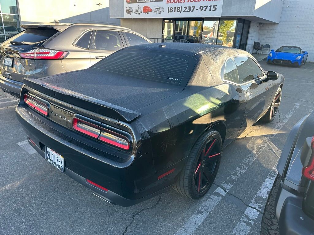 Used 2022 Dodge Challenger SXT Coupe