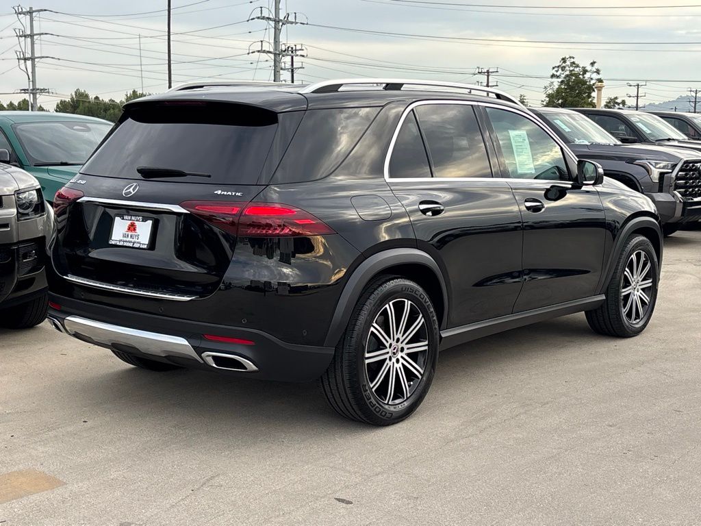 2025 Mercedes Benz GLE 450 4MATIC photo 3