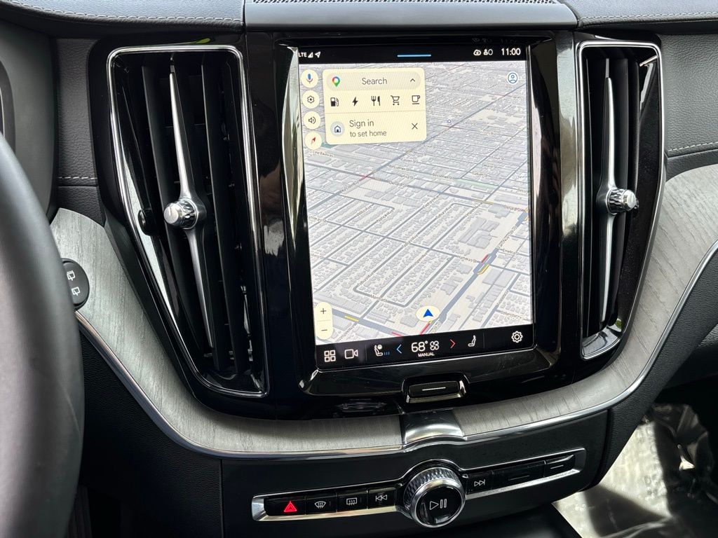 2025 Volvo XC60 Ultra - Photo 22